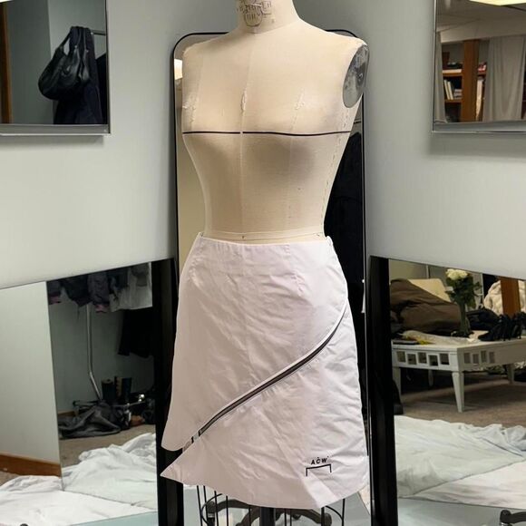 A Cold Wall Asymmetrical Mini Tennis Skirt - Picture 2 of 5